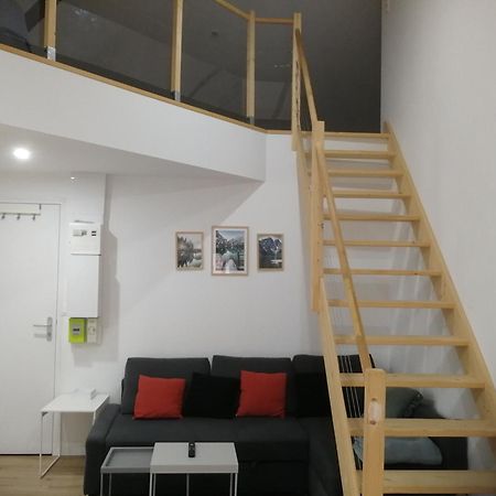 T2 Duplex Segre - Hyper Centre - Wifi - Netflix Apartment Bagian luar foto