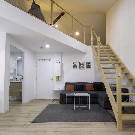 T2 Duplex Segre - Hyper Centre - Wifi - Netflix Apartment Bagian luar foto